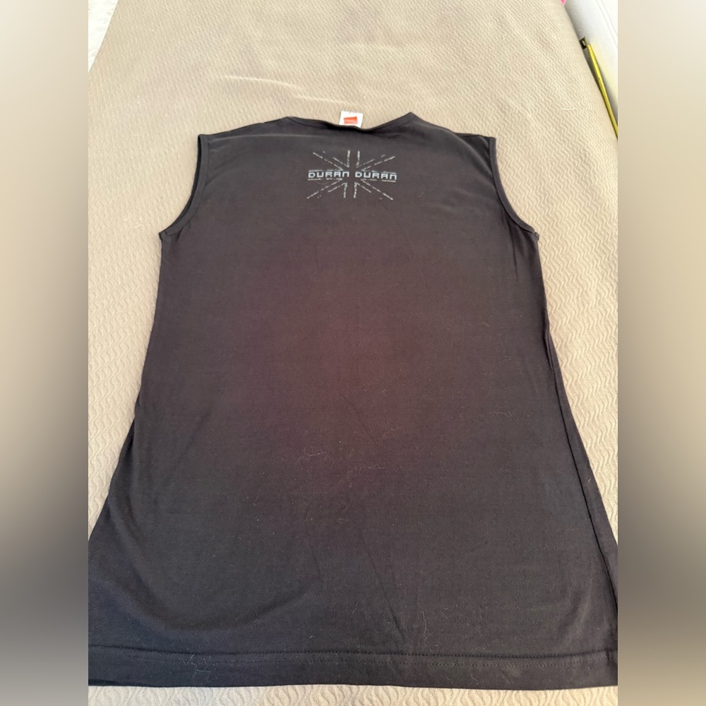 🆕 Duran Duran concert tour muscle tee shirt distressed look Union Jack 🇬🇧 Y2K - Picture 2 of 9